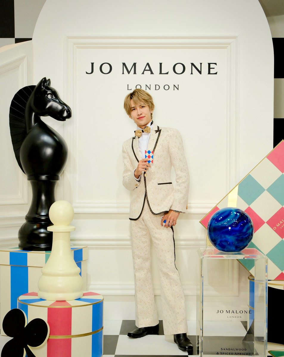 Youri_magic's tweet photo. ジョー マローン ロンドン
“Fun and Games” ポップアップイベントにて、マジックパフォーマンスを披露させていただきました。
この素敵な機会をくださった関係者の皆さま、
本当にありがとうございました。

@jomalonelondon  #JoMaloneLondonJapan
#ジョーマローンロンドン
#ＪＭＬクリスマスゲーム https://t.co/8njknkgFT2