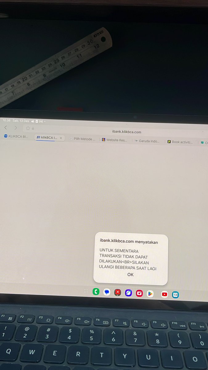 unitatan's tweet photo. @HaloBCA apakah internet banking gangguan? Kenapa saya tidak bisa login? Sudah 1 jam dicoba tetap begini https://t.co/FaU1rQdK7U