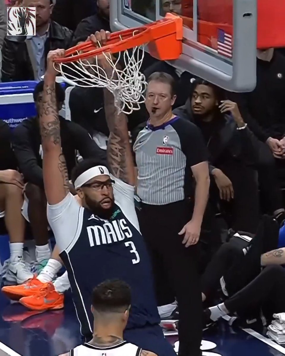 Throw it ⤵️ big fella