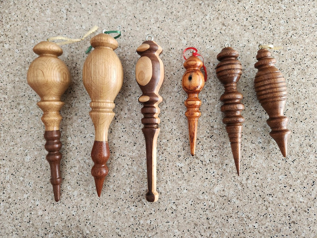 Snake bit (@laboomba1234) on Twitter photo 