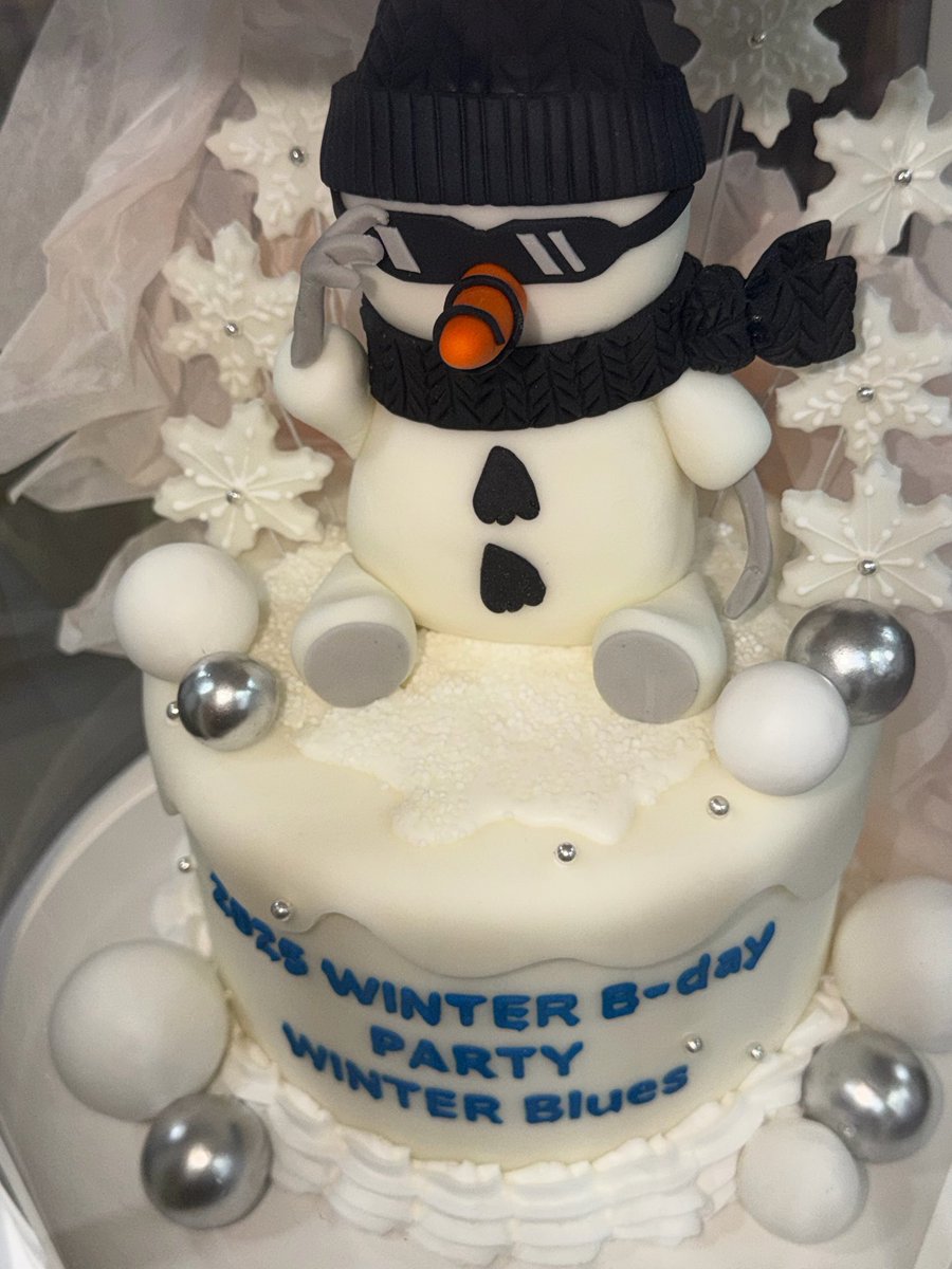 WINTER_THAILAND's tweet image. มุงแทงงี (เด็กดี) ⛄🥺                           มุงแทงงี (มินซิก) ⛄😎