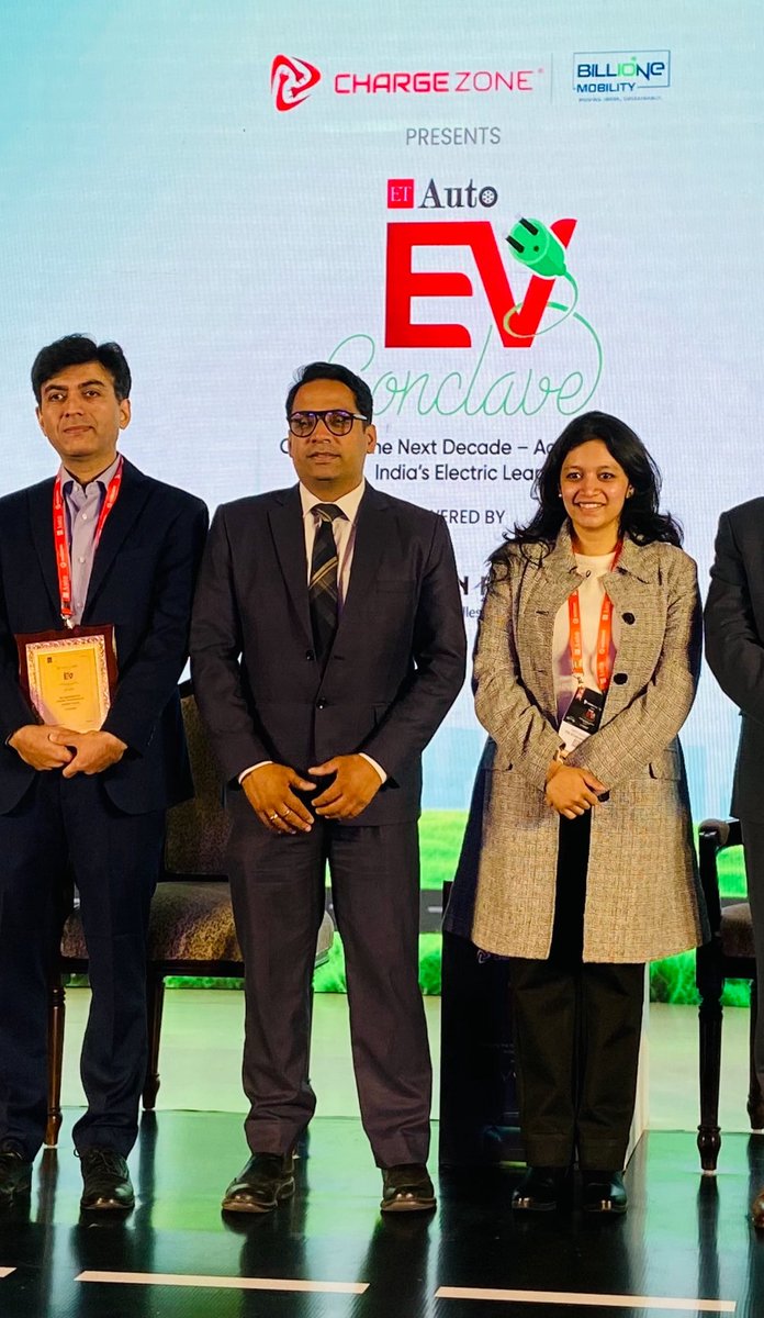 joinsumit's tweet photo. A great show by @ETAuto #evconclave & credit to @ThePatrcar for organising the event on a grand scale as it witnessed participation from the entire auto industry. Right discussions, right questions and right answers. Glad @voiworld could be a part of it @AnPuneet https://t.co/5qYrcRdlr5