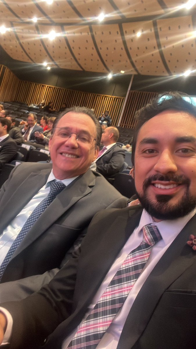 Erik Barba tweet media