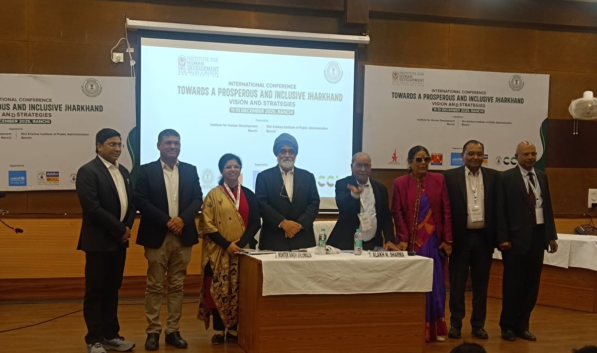 AshishNaco's tweet photo. Honoured to attend an enriching session by Shri Montek Singh Ahluwalia in Ranchi today. His insights on inclusive growth, decentralised planning &amp; sustainable development offered a powerful roadmap for a prosperous inclusive Jharkhand. #SocialDevelopment #SDGs #VikshitBharat https://t.co/FWk5X4atpU