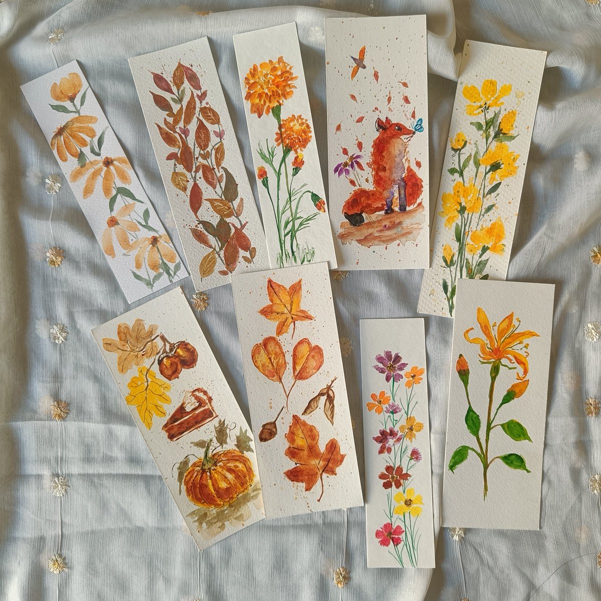 tikulli's tweet image. Gifting books this #holidayseason? Handpainted Bookmarks. Not prints. Each is a unique mini painting. Tuck them in your favourite book. Send as a gift or frame as sets. Perfect for #bookclub
Or #bookstore. DM to buy. Share to amplify. #BookTwitter #giftideas