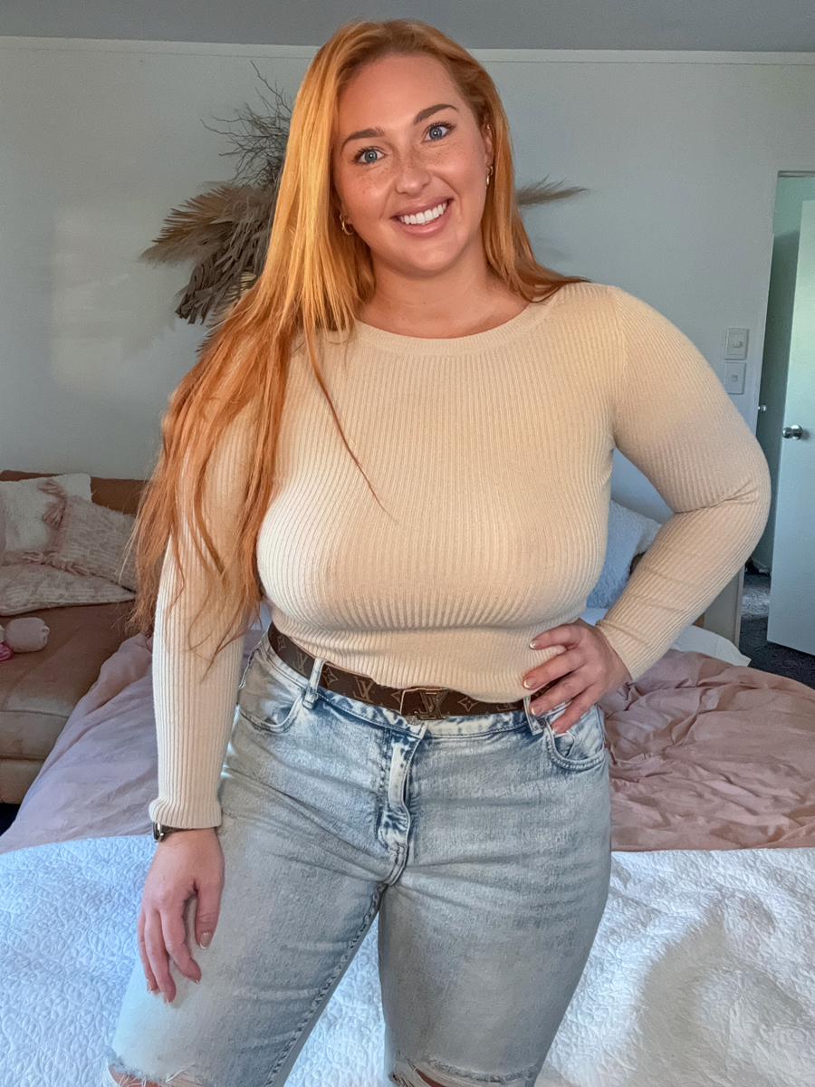 Nora Davis tweet media