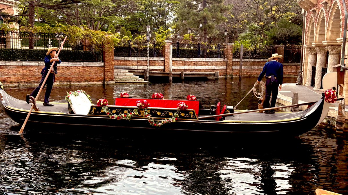 新郎新婦専用のゴンドラすっげぇ！