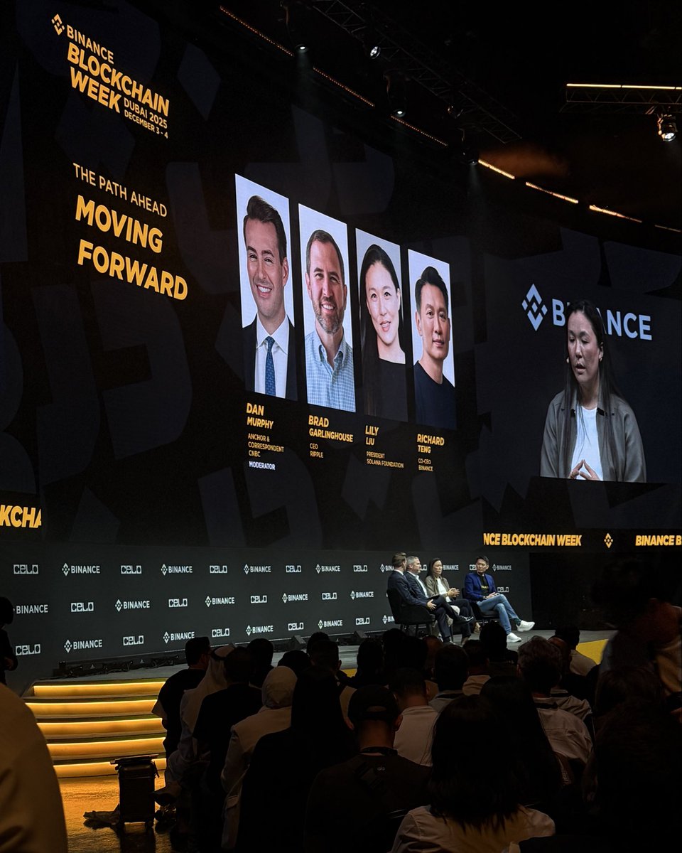 𝙅𝙤𝙖𝙣𝙣𝙚 tweet media