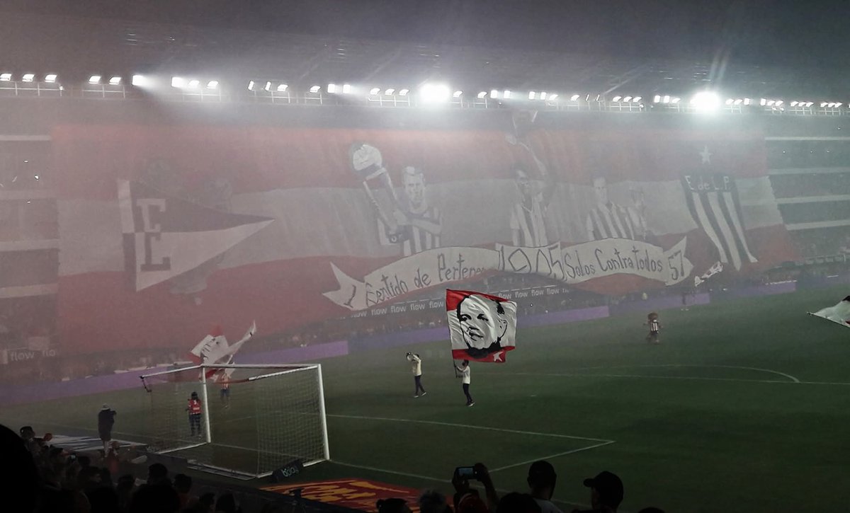 Llegó el dia! MENOS yo, MÁS nosotros, los de afuera son de palo.
VAMOS Pincha toda la vidaaaaa 🇦🇹🇦🇹