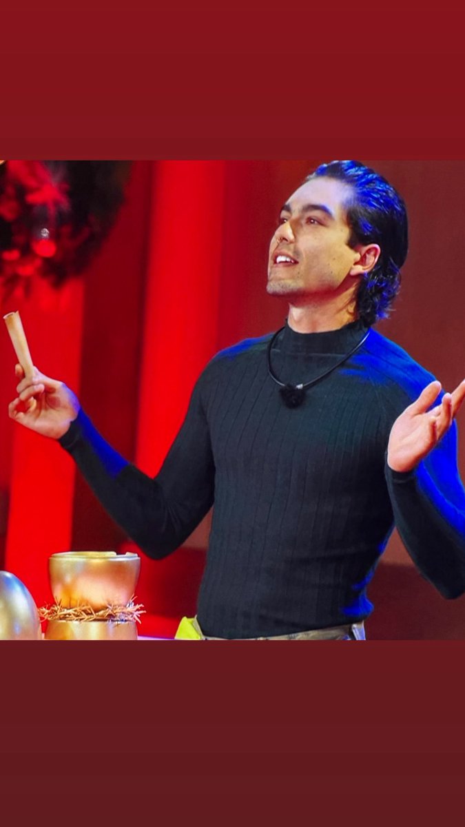 Fraude consumado.
La producción de La Granja protege al agresor de El Patrón, sacándolo de la votación y premiándolo al no someterlo al público.
De forma inducida, así eliminan a jugadores que deberían llegar a la final.
Proteger a quien tocó genitales dice mucho de los “valores”