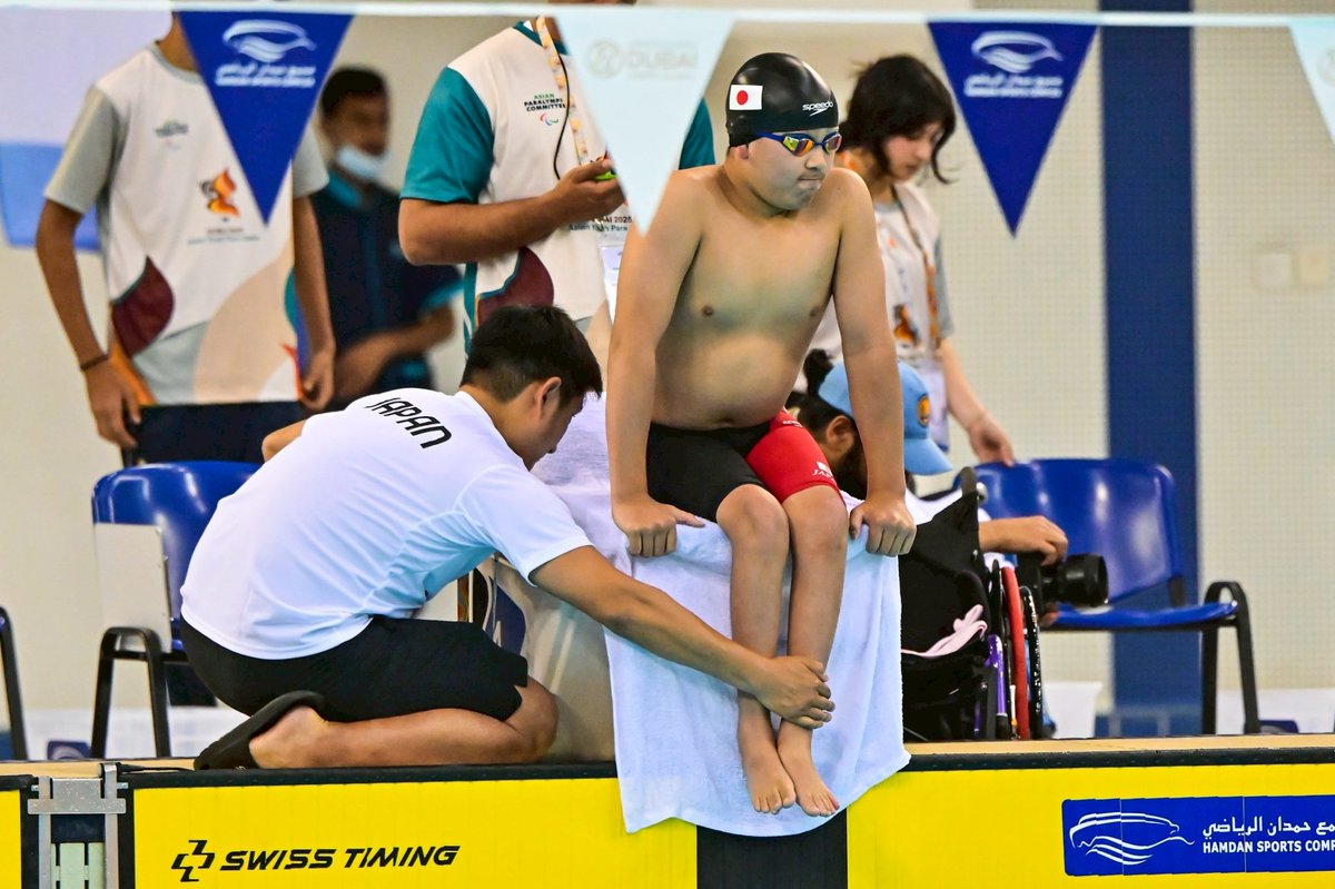 paralympic_jpc's tweet image. 水泳 #山田龍芽 選手
100m平泳ぎでは自身の持つ日本記録を更新！
本人は「楽しかった！一生懸命泳いだら日本記録を更新出来ました！」と13歳は無邪気な笑顔
将来は「川渕先輩を目指しパラリンピックに出場したいです！」と教えてくれました！
#2025APYTeamJAPAN
#パラ水泳