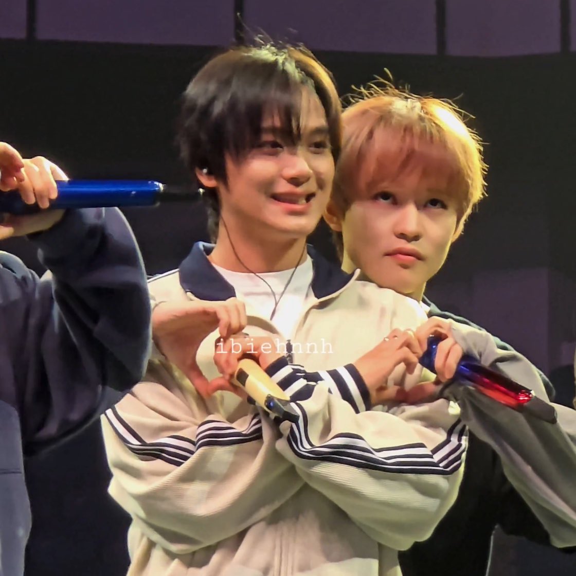 hae1ee's tweet image. 😭🩷