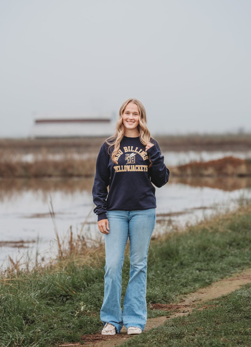 PeytonBecker26's tweet photo. Big news! Proud to announce my commitment to MSU-Billings 💛 Thank you to @coachyegge, every coach who believed in me, and my family &amp; grandparents who’ve cheered me on since day one. 
#committed #futureyellowjacket https://t.co/dcC6beJmpV