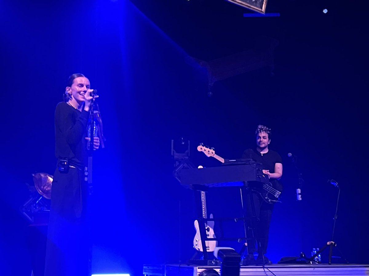 willow 🍉 tweet media