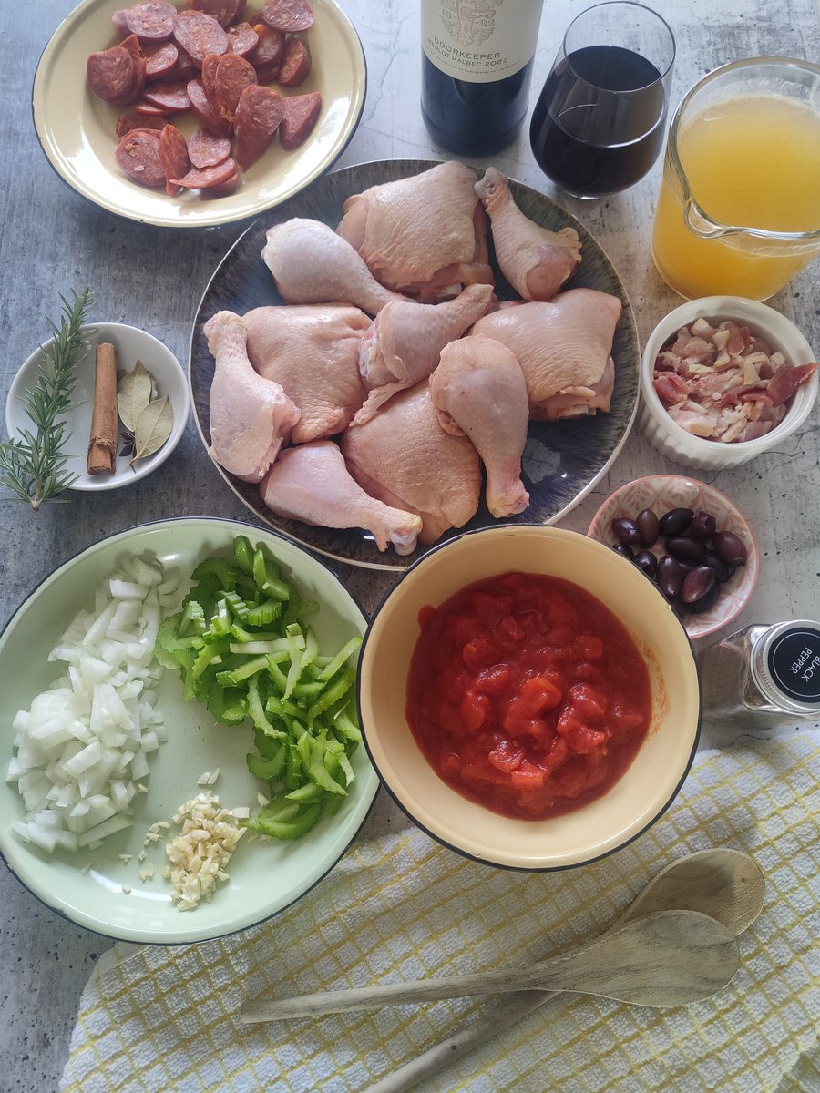 Pananatv's tweet photo. Food prep! https://t.co/ScsFvnO8gD