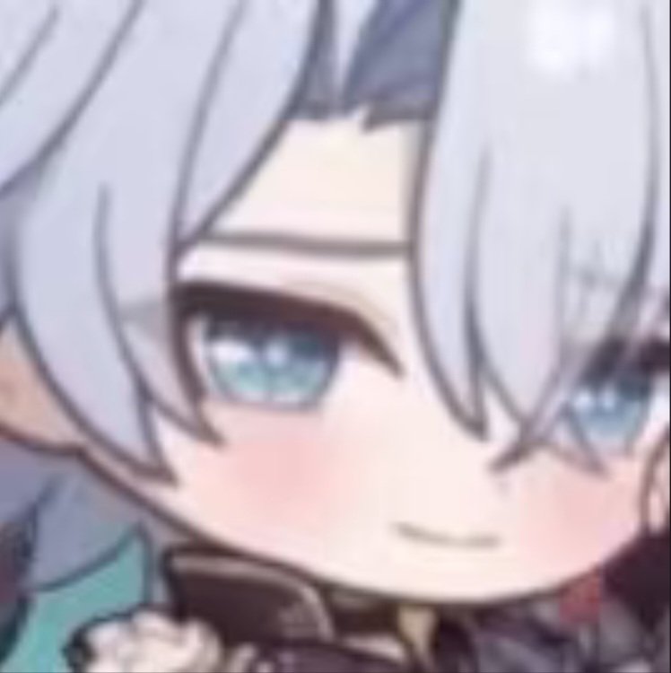 head empty tweet media