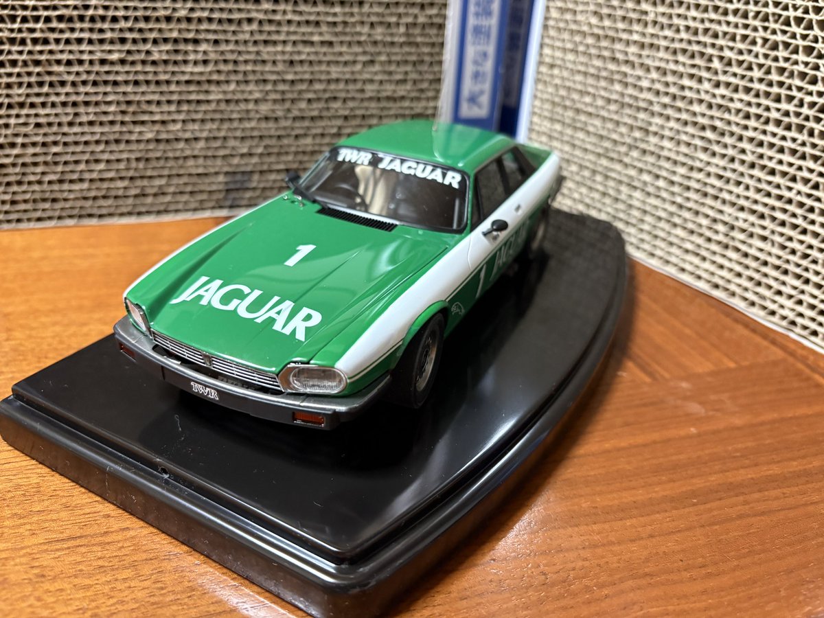 Sat_abarth's tweet photo. 今年、ちょこっとずつこさえてた…
年内になんとか完成に漕ぎ着けました（笑）
#ハセガワ
#ジャガー
#TWR https://t.co/GINZHO6wmf
