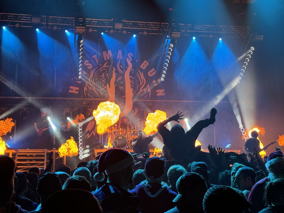 Chef_Brod's tweet photo. I love you @augustburnsred Merry Christmas Burns Red 🥹🥹 https://t.co/fTZWM5gIND