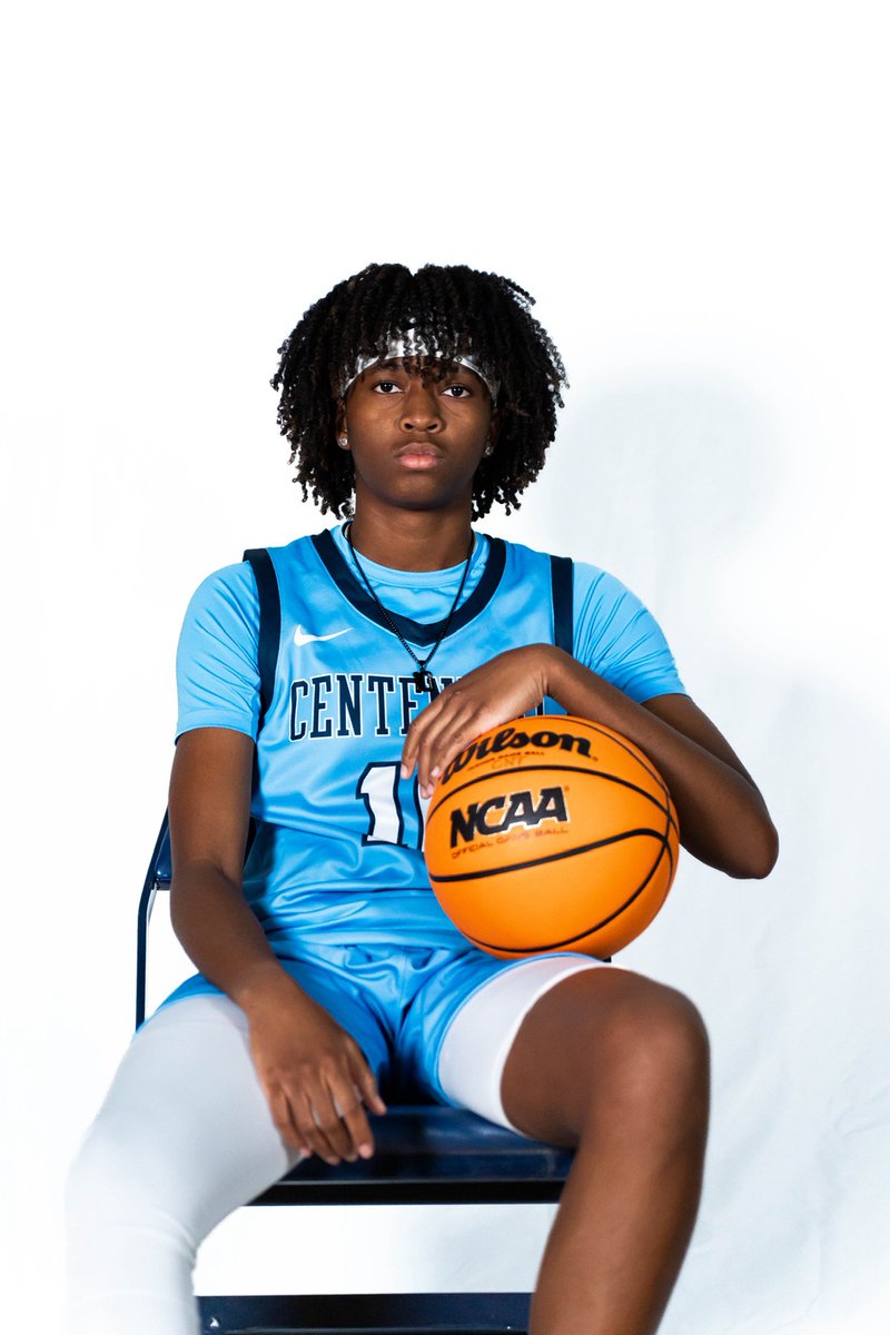 Sanai2026's tweet image. Final Chapter… still got some work 2 do 🐶💙 #seniorseason