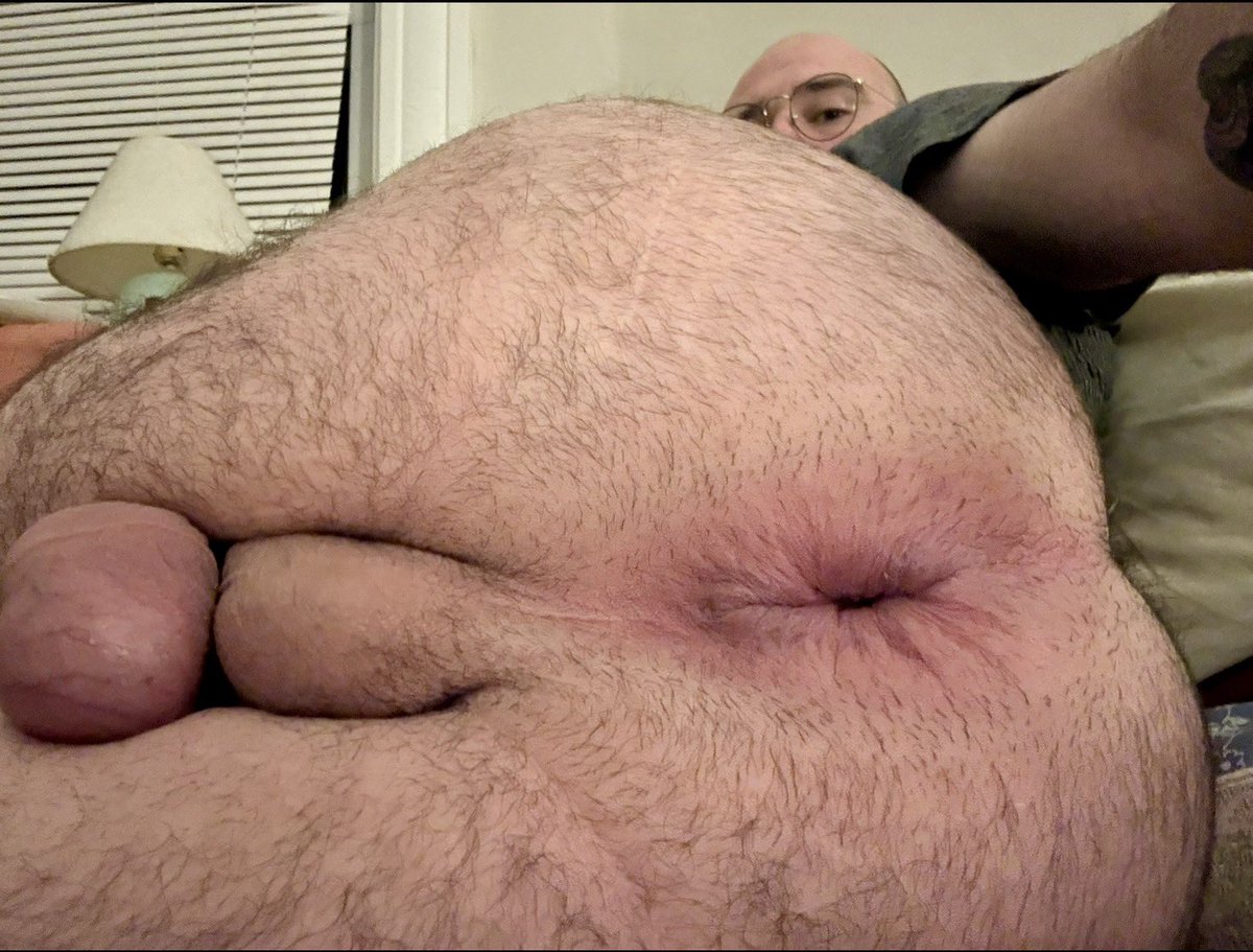 tiny stoner🍤👊 tweet media