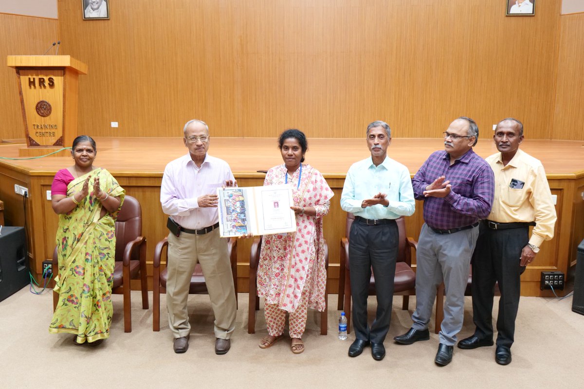 vavchalam's tweet photo. Personality Development Training Programme for 2 batches of Drawing Branch staff of Highways Department ended with certificate distribution in 12.12.2025 at the Guindy Training Centre. The trainees thanked the centre. Our sincere thanks to @evvelu Avl. for encouragement. https://t.co/Ak9c5OKvsE