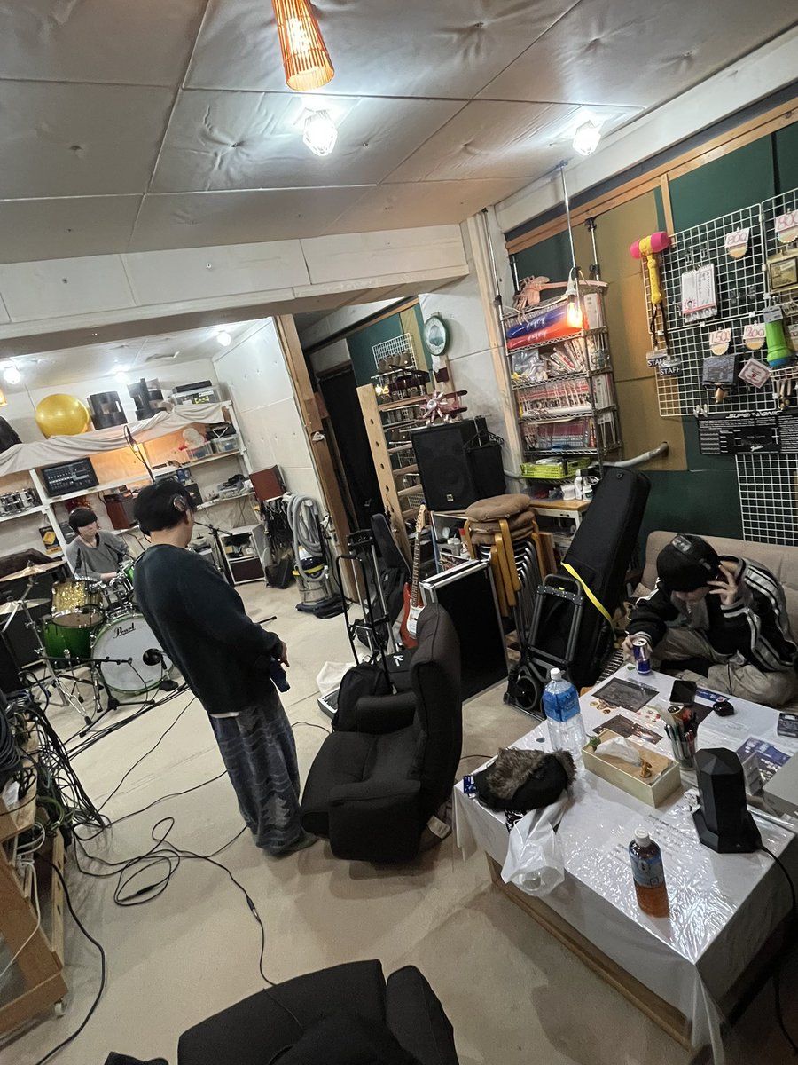 aosa114's tweet photo. ガラクタラジオのレコーディング開始
まだライブでもやってない新曲 https://t.co/bb1V1nwjNF