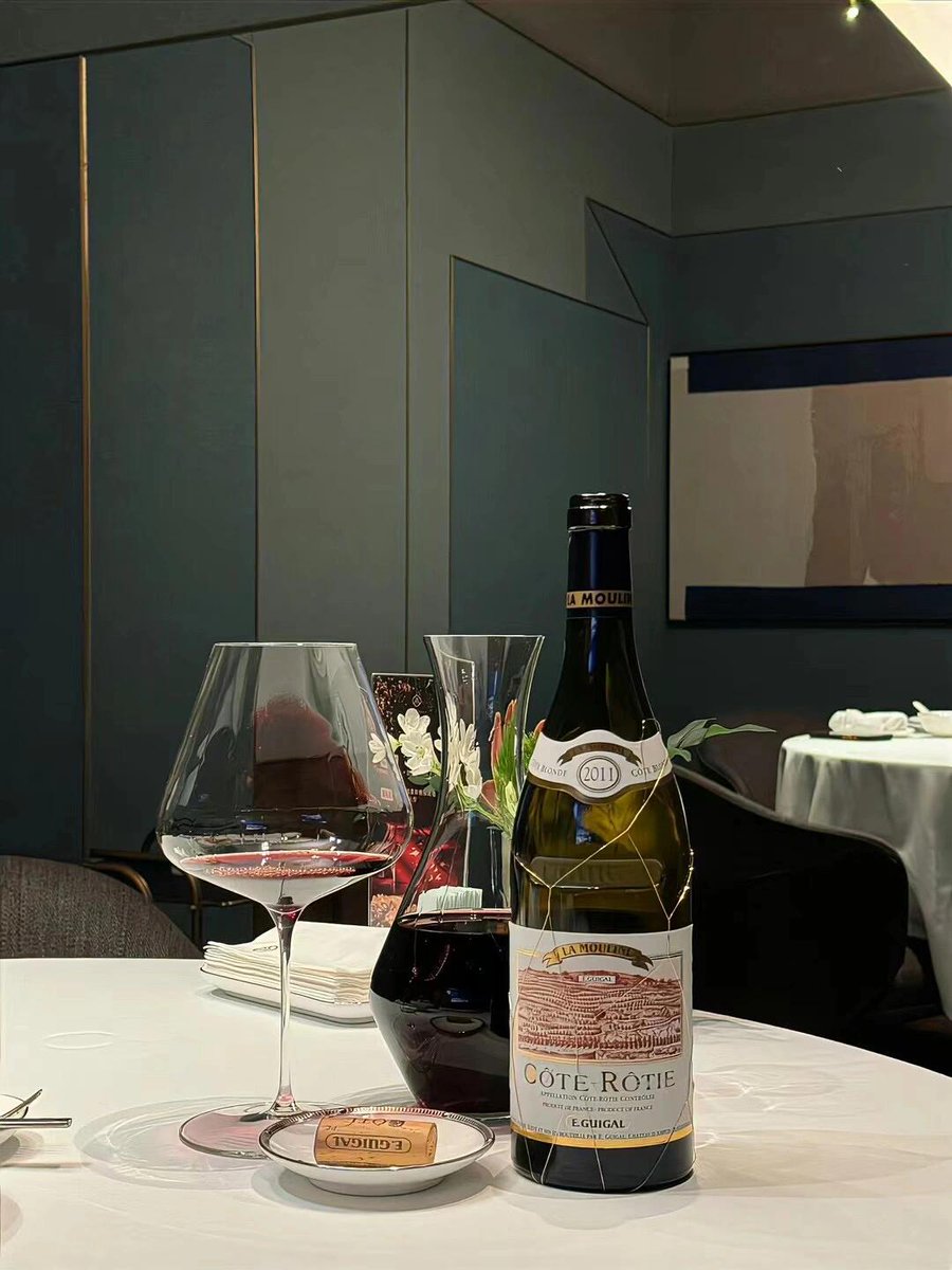 ChavanImran's tweet image. The creation of atmosphere is the best proof😊