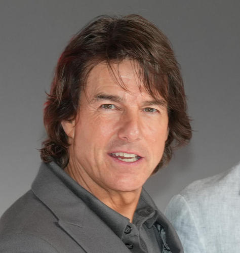 【主催】トム・クルーズがLAで『国宝』特別上映会「本当に並外れた作品」
news.livedoor.com/article/detail…

渡辺謙が、クルーズに作品を勧める手紙を送ったことがきっかけで実現したもので、作品を見たクルーズが特別上映会の主催を自ら申し出たという。クルーズは「非常に特別な映画です」とスピーチした。