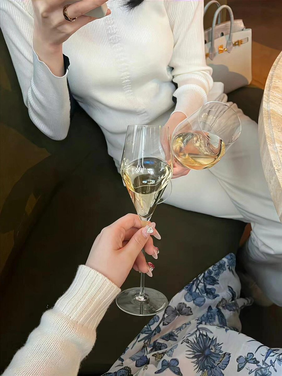 ChavanImran's tweet image. Clinking glasses with my best friend