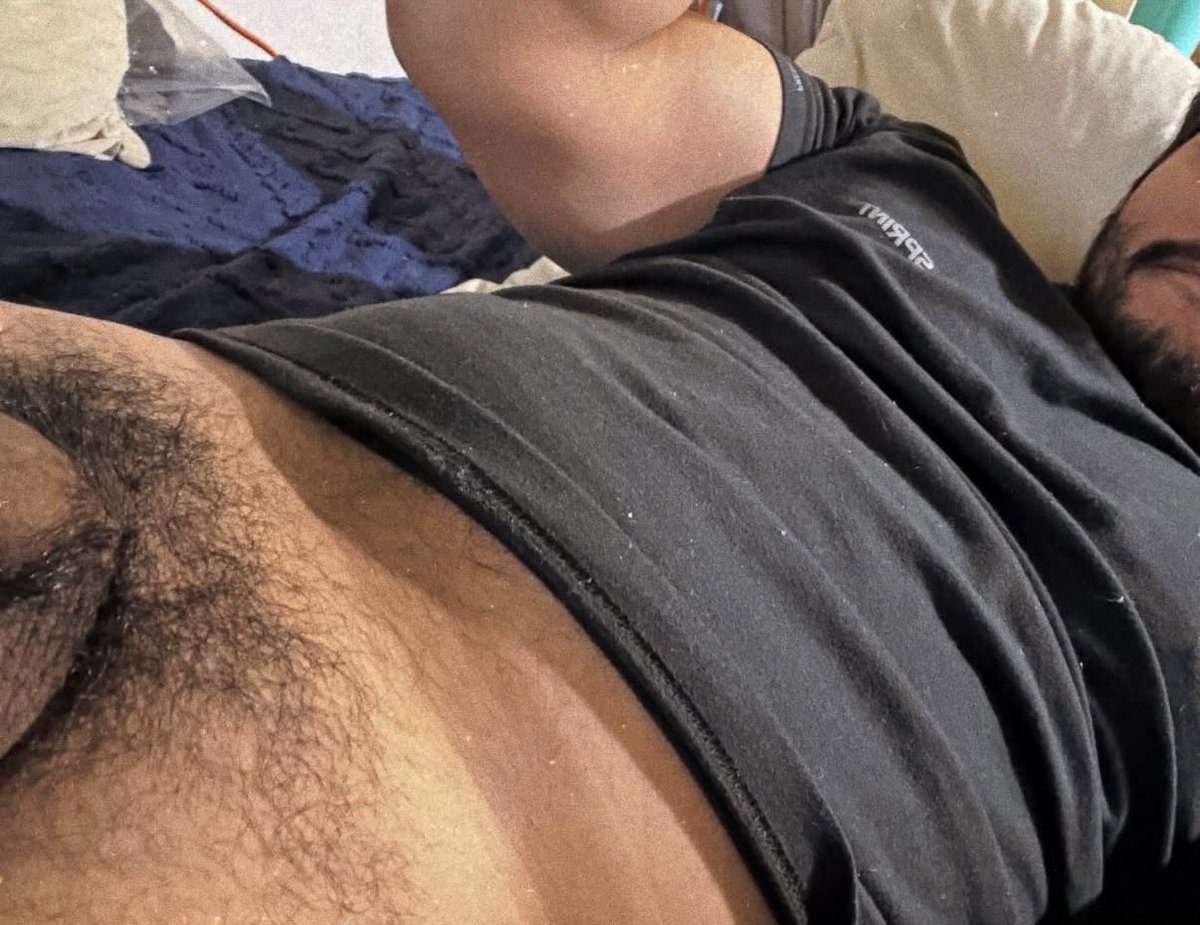 JessZav93215214's tweet photo. Con peluche en el estuche 😏🔥🐼 https://t.co/r0Y0kgN6Uj