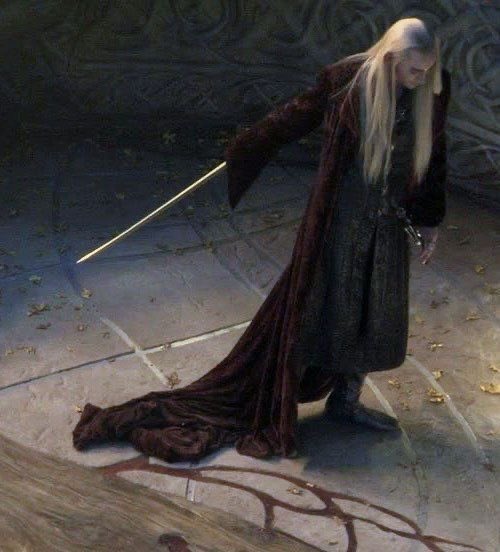 comfort for thranduil & legolas stans 👑 (@dailythranduil) on Twitter photo 
