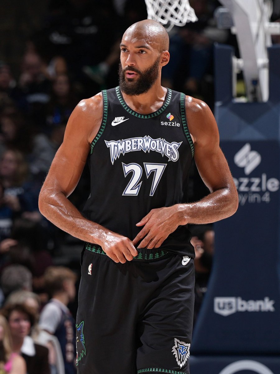 Legion Hoops tweet media