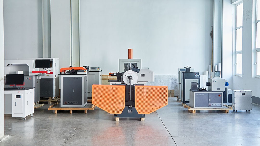 JK_Instrument's tweet image. Jinan Jianke Universal Testing Machine Manufacturer offers a complete product portfolio.Our testing machines,including universal,compression,tensile,and bending testing machines,can all be customized according to your specific requirements.
 #CustomTestingMachine