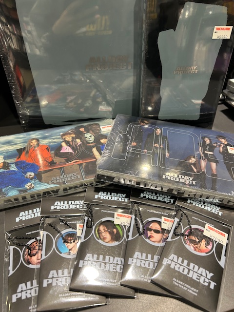 ALLDAYPROJECT】 1st EP Album『ALLDAY PROJECT』 入荷いたしました
