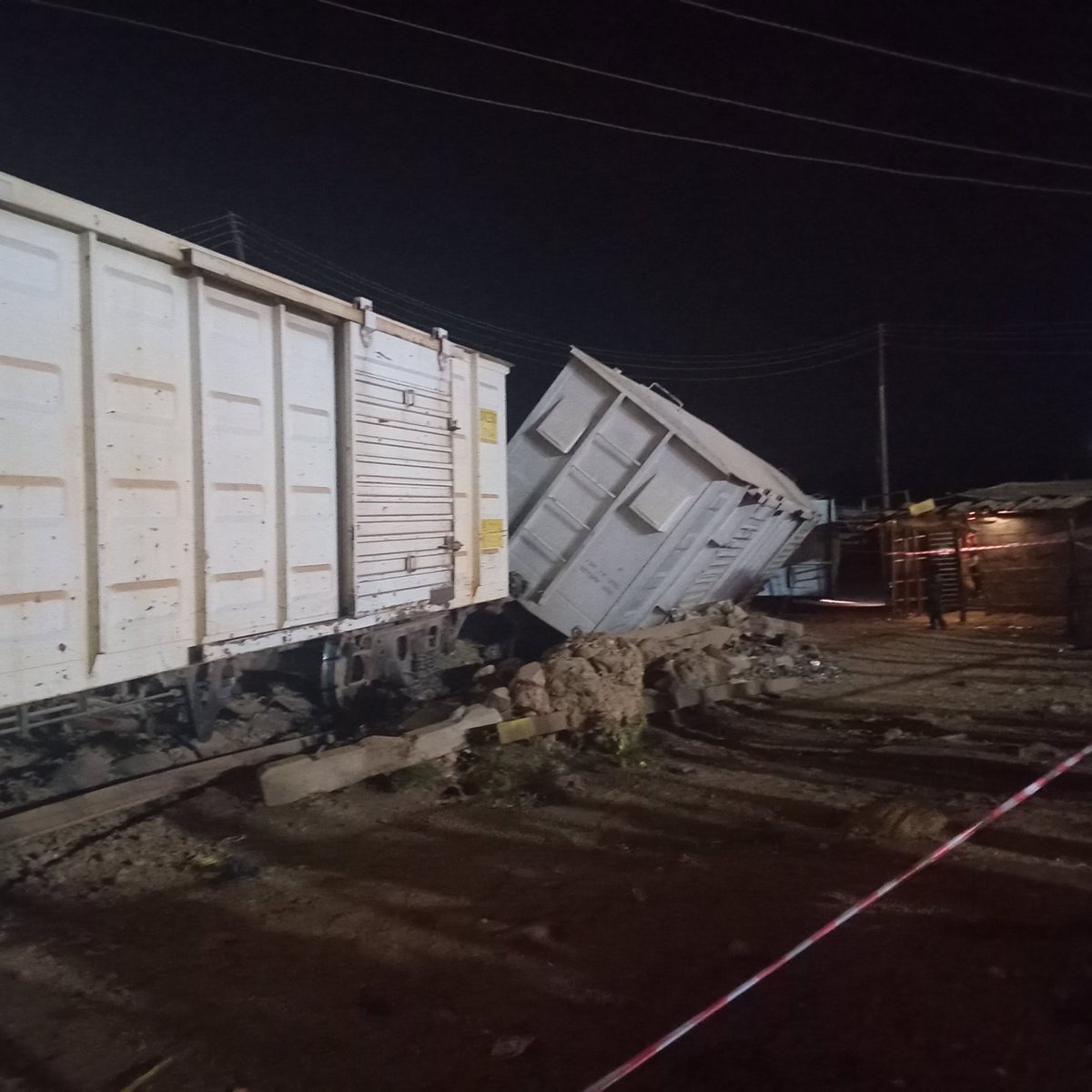 This is a call to our listening president BAT. To come to our aid in fixing some of our major roads. Omi- Apata road to Adatan Abeokuta is in a deplorable state. We need it fixed and dualised.