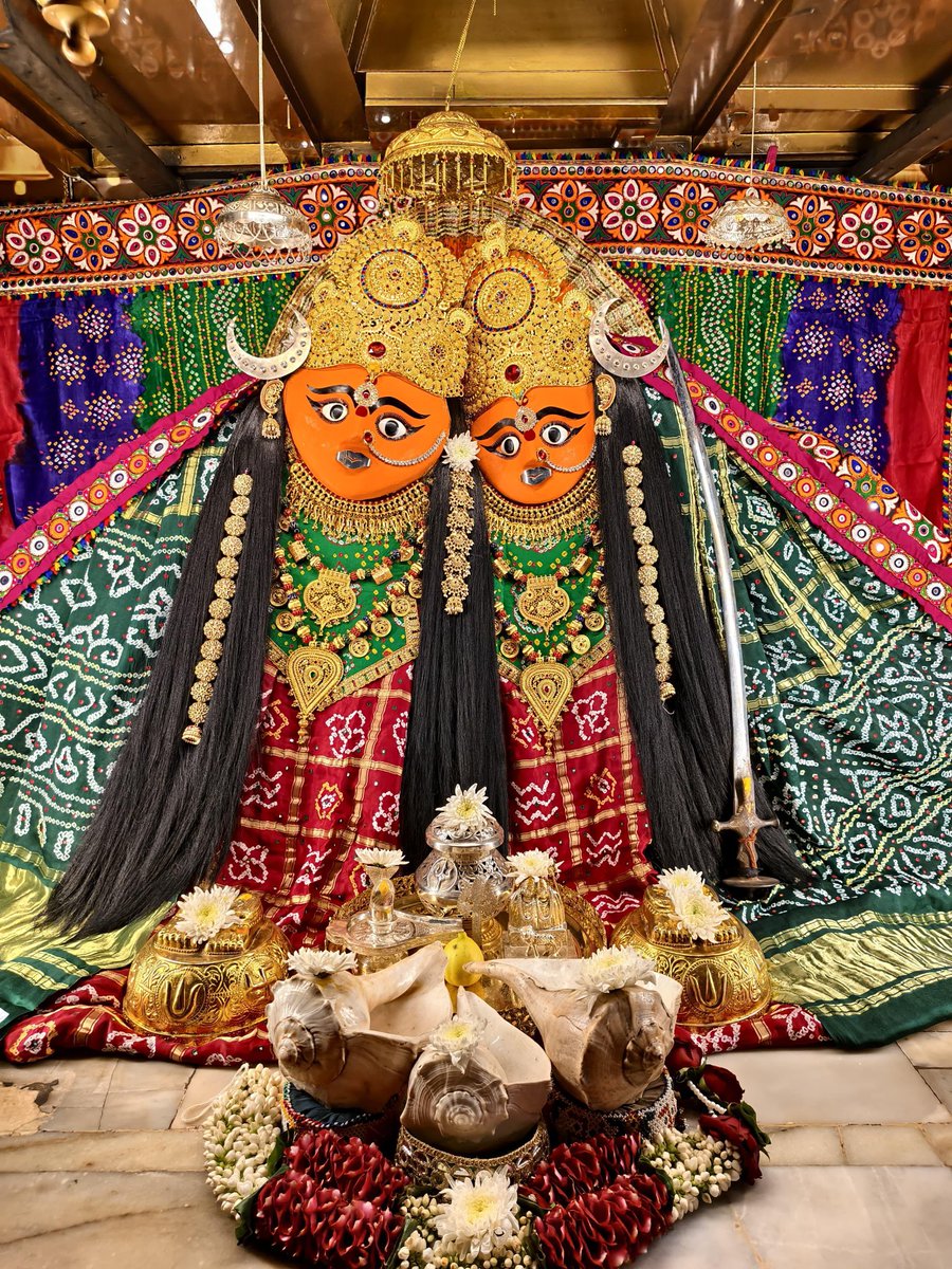 શ્રી ચામુંડા માતાજી મંદિર - ચોટીલા tweet media