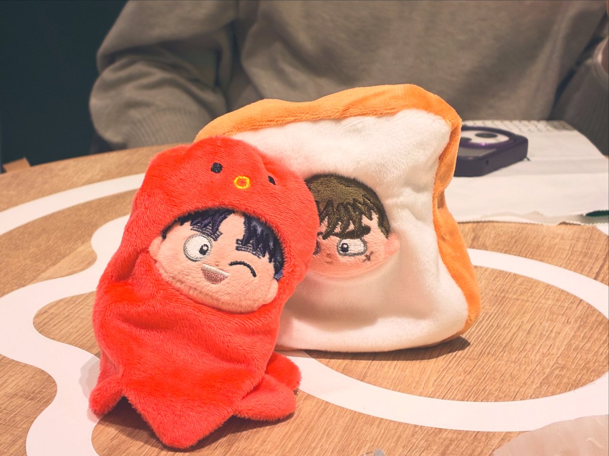 あきお tweet media