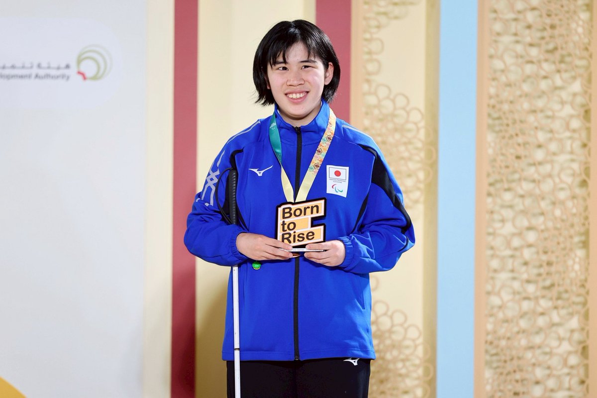 paralympic_jpc's tweet image. 水泳 #宮川珠和 選手
銀メダル2つ銅メダル3つを獲得🥈🥉
「もう一度泳ぎたいくらいのいいプール！おかげで調子良く泳げました！」
「トランプしたりお菓子を食べたりみんなと過ごす時間も楽しかった」とかわいらしい1面も
#2025APYTeamJAPAN
#パラ水泳