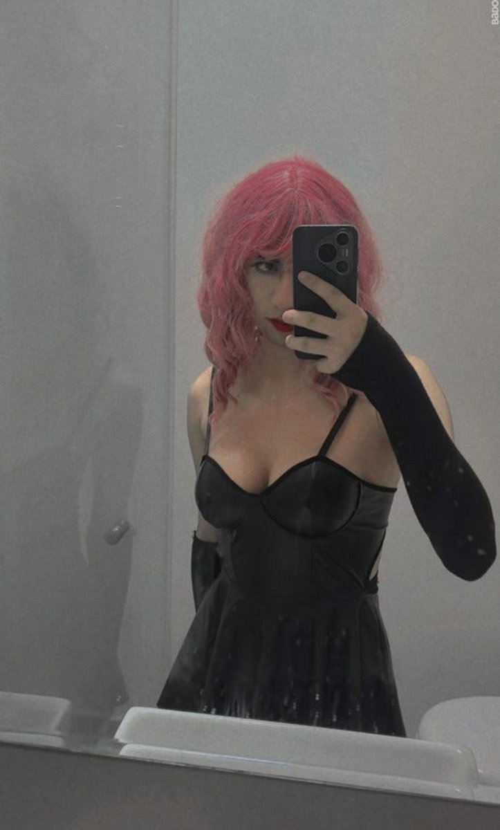 A salir un rato 🔥

#sissyespañol #trans  #tranny #femboy