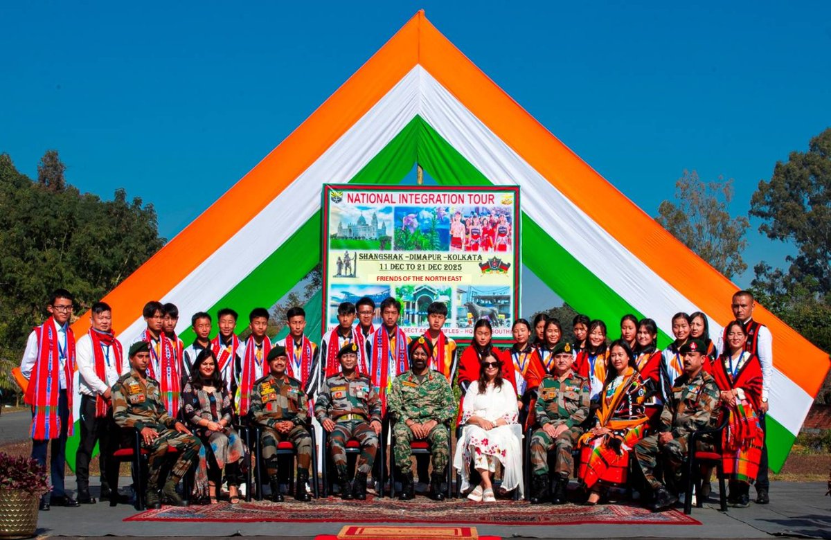 #AssamRifles under #SpearCorps flagged off the #NationalIntegrationTour from #Imphal to #Kolkata on 12 Dec 2025. Students and teachers from Ukhrul and Kamjong, #Manipur will explore monuments, institutions and interact with dignitaries including the Hon’ble Governor of
