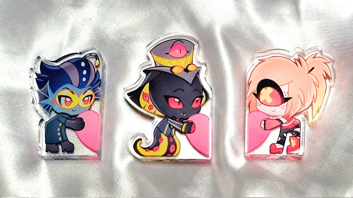 nidy1031's tweet photo. ✨️New Arrival: Hellaverse Heart Mini Acrylic Stands (3 New Characters)✨️
(Hazbin Hotel &amp; Helluva Boss)

​Baxter, Sir Pentious, and Cherri Bomb are now available as Heart Mini Acrylic Stands!🥳

Where to buy(Etsy): https://t.co/LpS6hxmgOc https://t.co/AvhZbYltfx