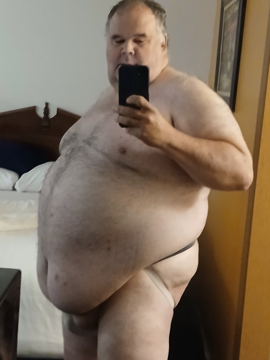 KansasGuy52's tweet photo. @beefy_guys @beefy_butts @beefy_loads @beefy_bellies @ChubRubLA https://t.co/9fIawoU9rn