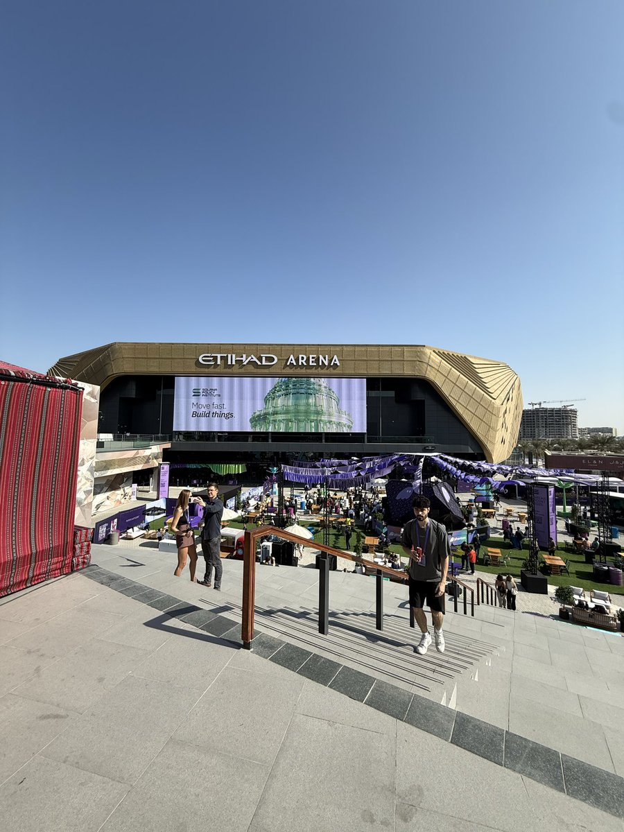 This is my first Solana conference and I’m genuinely impressed by how well the events are organized. There are lots of high-quality people to talk to and exchange ideas with. At the end of the day, this is one blockchain world and I’m very bullish on the future of our community.