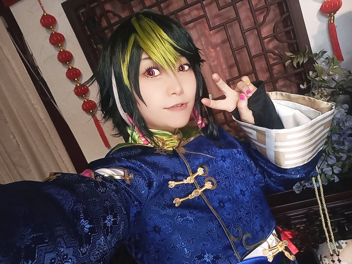 #蓮スタ さん行ってでてかチャイナやってきたーーー！！！！とっっっても楽しかった！！！！！！！！！まひろん桜さんユーリさんとにーさんありがとうございましたーー！！！