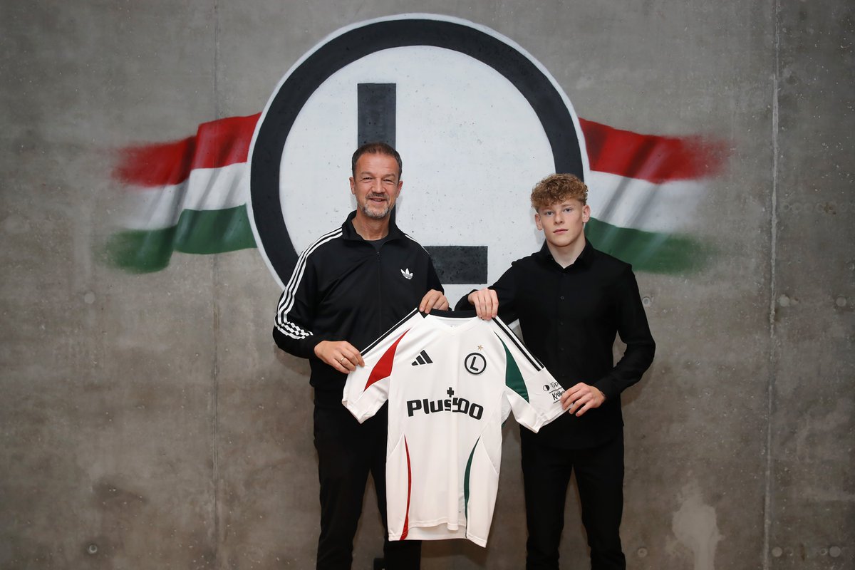 Legia Warszawa tweet media