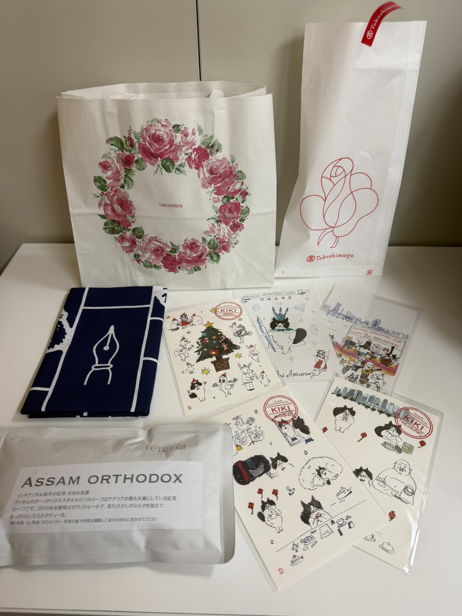 日本橋の出店以降のポストカード買った。 流石に台湾や京都には行け