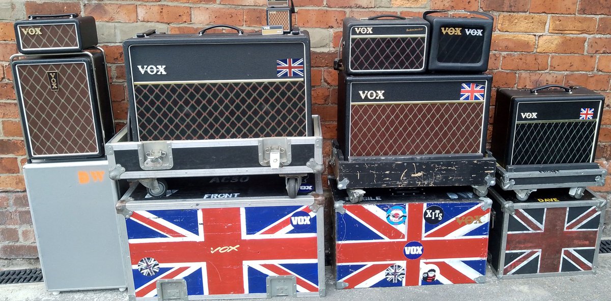 Stiltthewilt's tweet photo. Note to self, need to get a pic with ALL of my @voxampsuk and ALL of my guitars in the shot! https://t.co/Vs9P3Y74Mi