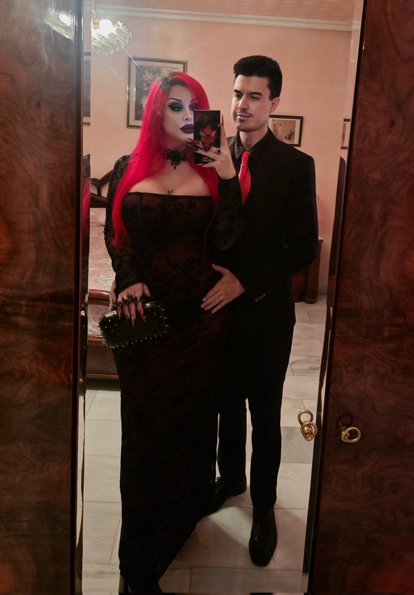 ⛧ 𝕷𝖎𝖛𝖎𝖓𝖌 𝕯𝖊𝖆𝖉 𝕲𝖎𝖗𝖑 ⛧ tweet media