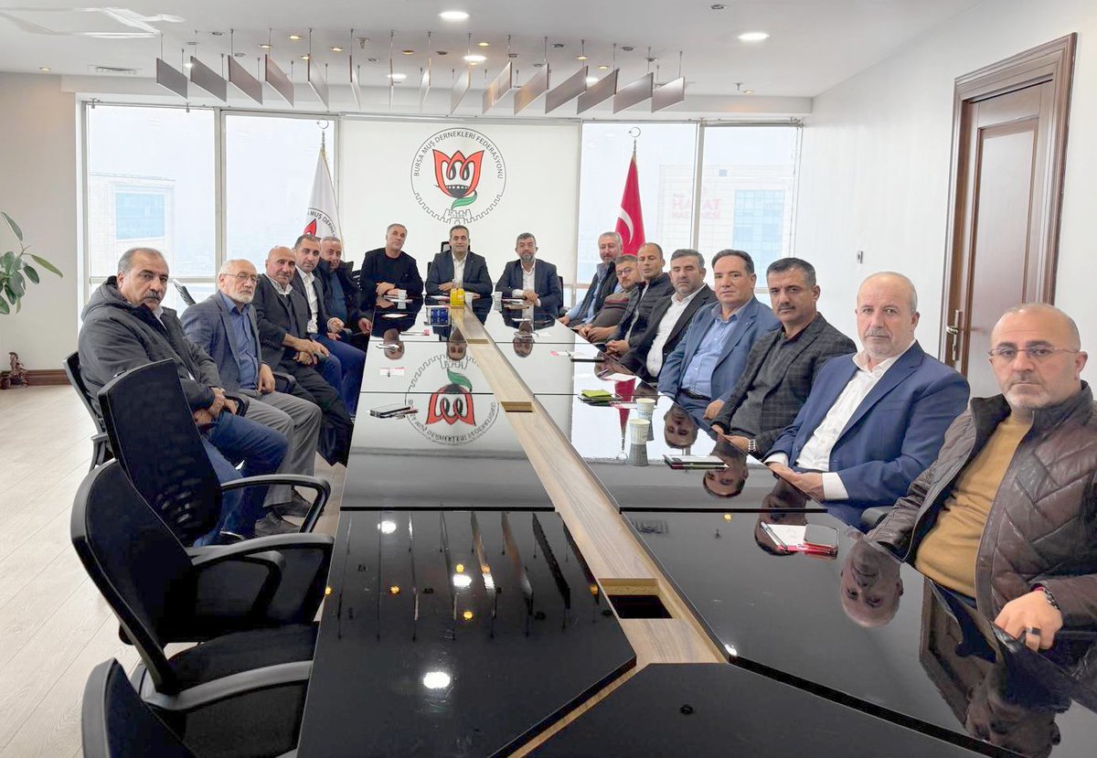 MusDerFed's tweet photo. 📍 Muş Dernekleri Federasyonu İlk Toplantısını Gerçekleştirdi

Muş Dernekleri Federasyonu olarak, Başkanımız Av. Mehmet Türker başkanlığında,
federasyon merkezimizde tüm üye derneklerimizin katılımıyla ilk yönetim kurulu toplantımızı gerçekleştirdik.

Başkan: Av. Mehmet TÜRKER https://t.co/cQwHRE3lJP
