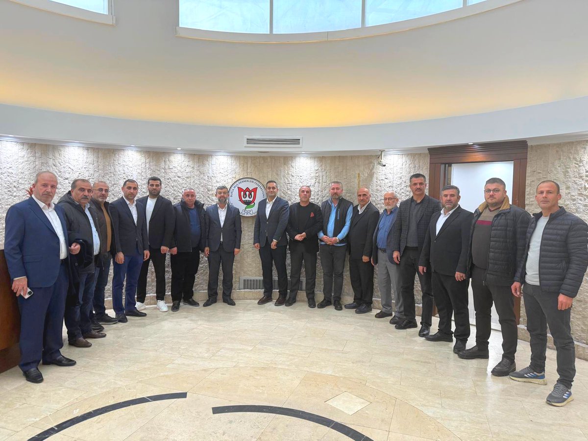 MusDerFed's tweet photo. 📍 Muş Dernekleri Federasyonu İlk Toplantısını Gerçekleştirdi

Muş Dernekleri Federasyonu olarak, Başkanımız Av. Mehmet Türker başkanlığında,
federasyon merkezimizde tüm üye derneklerimizin katılımıyla ilk yönetim kurulu toplantımızı gerçekleştirdik.

Başkan: Av. Mehmet TÜRKER https://t.co/cQwHRE3lJP